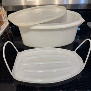 Tupperware Roast Flavor Saver 3-piece container Made in USA